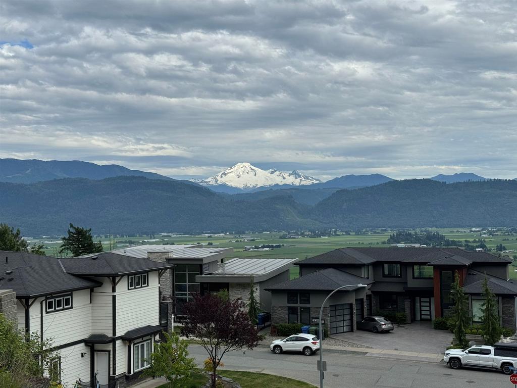 Listing Image for R3136368