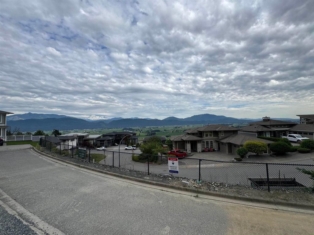 Listing Image for R3136368