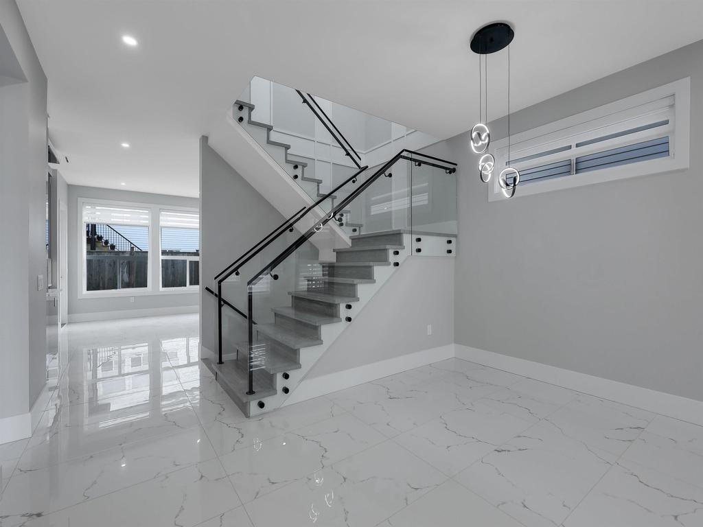 Listing Image for R3136441
