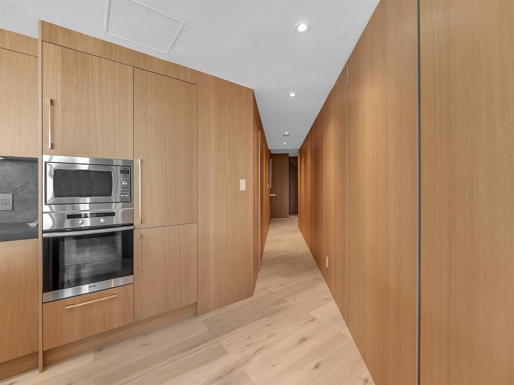 Listing Image for R3136500