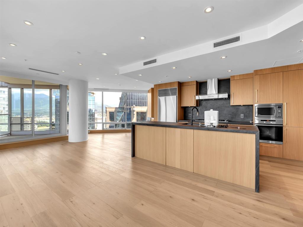 Listing Image for R3136500