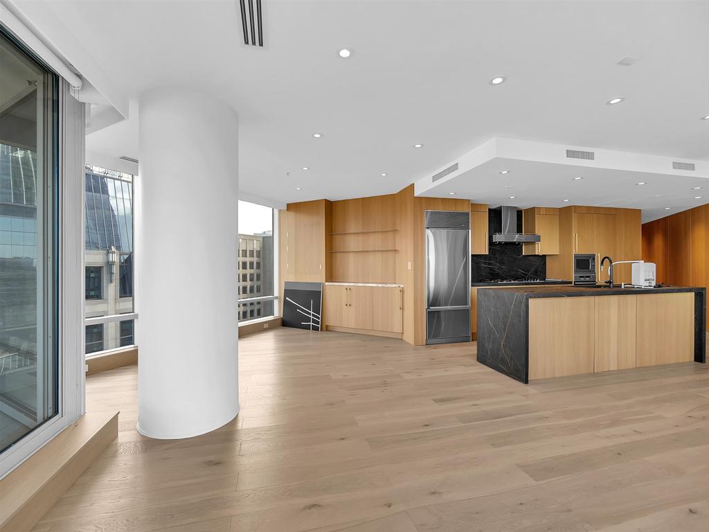 Listing Image for R3136500
