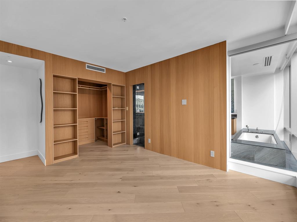 Listing Image for R3136500