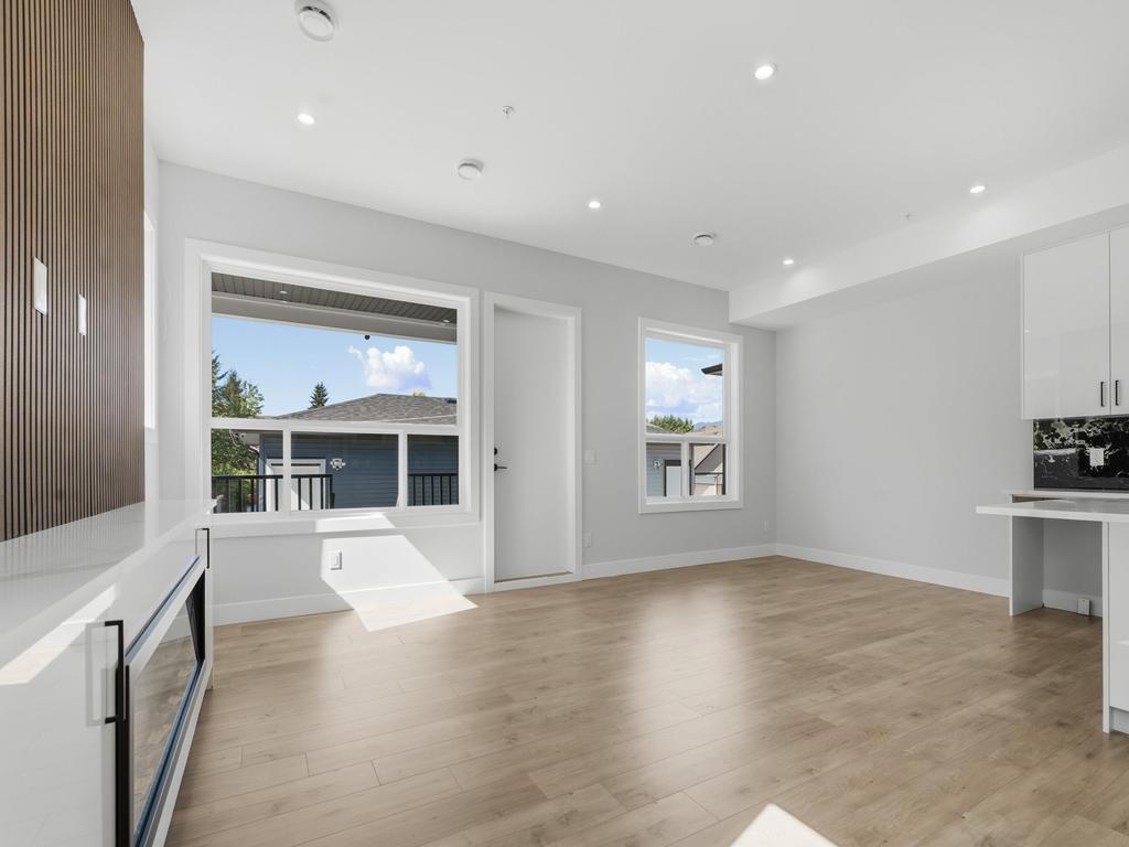 Listing Image for R3136909