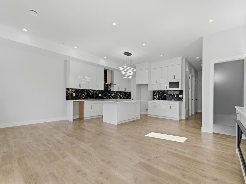 Listing Image for R3136909