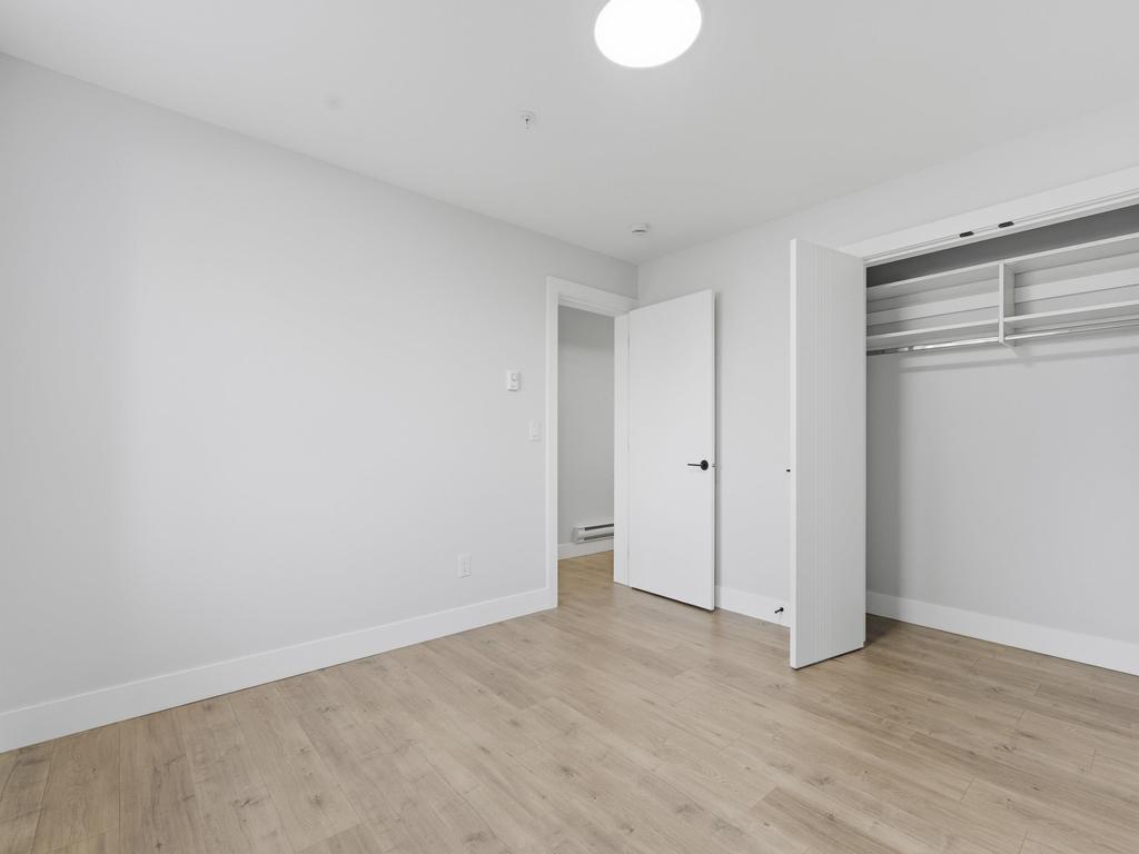 Listing Image for R3136909