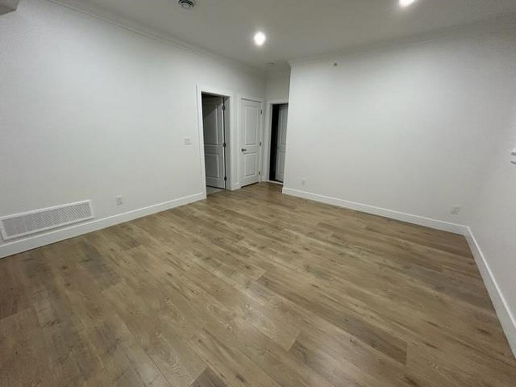 Listing Image for R3136972
