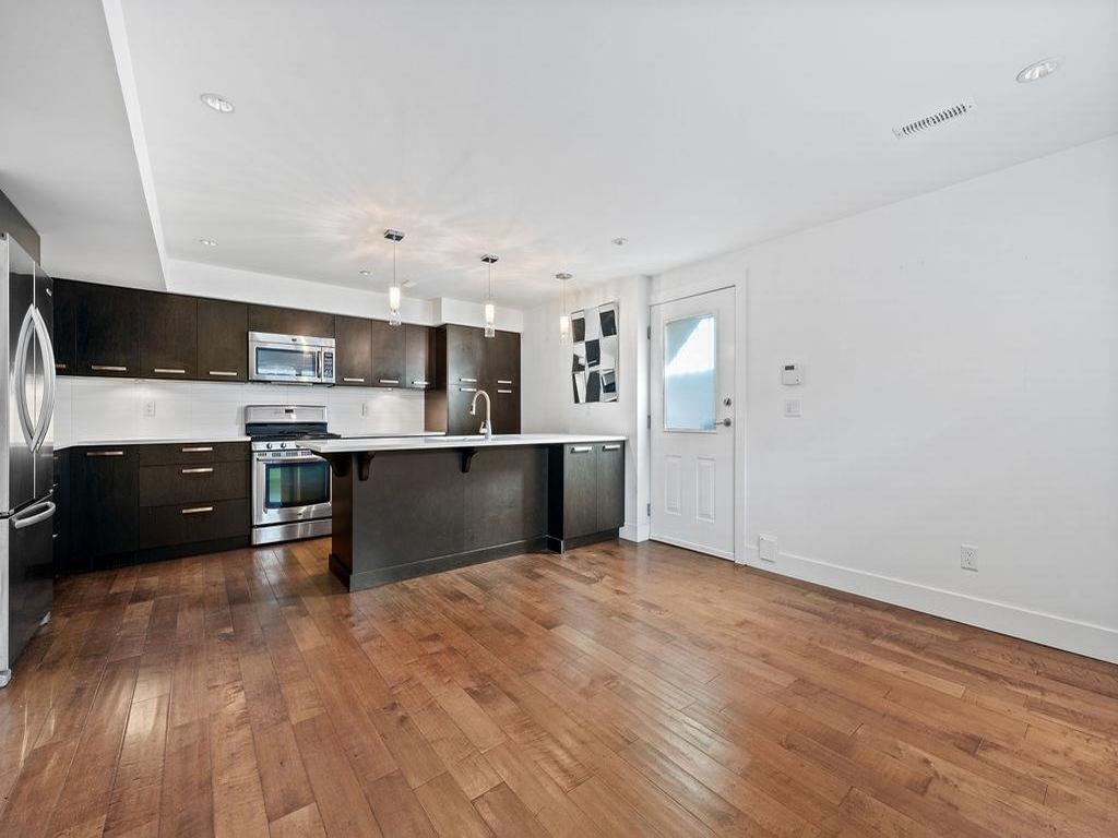 Listing Image for R3137256