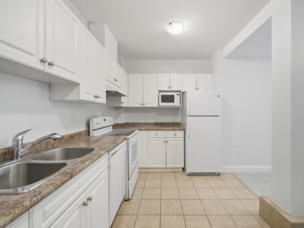 Listing Image for R3138076