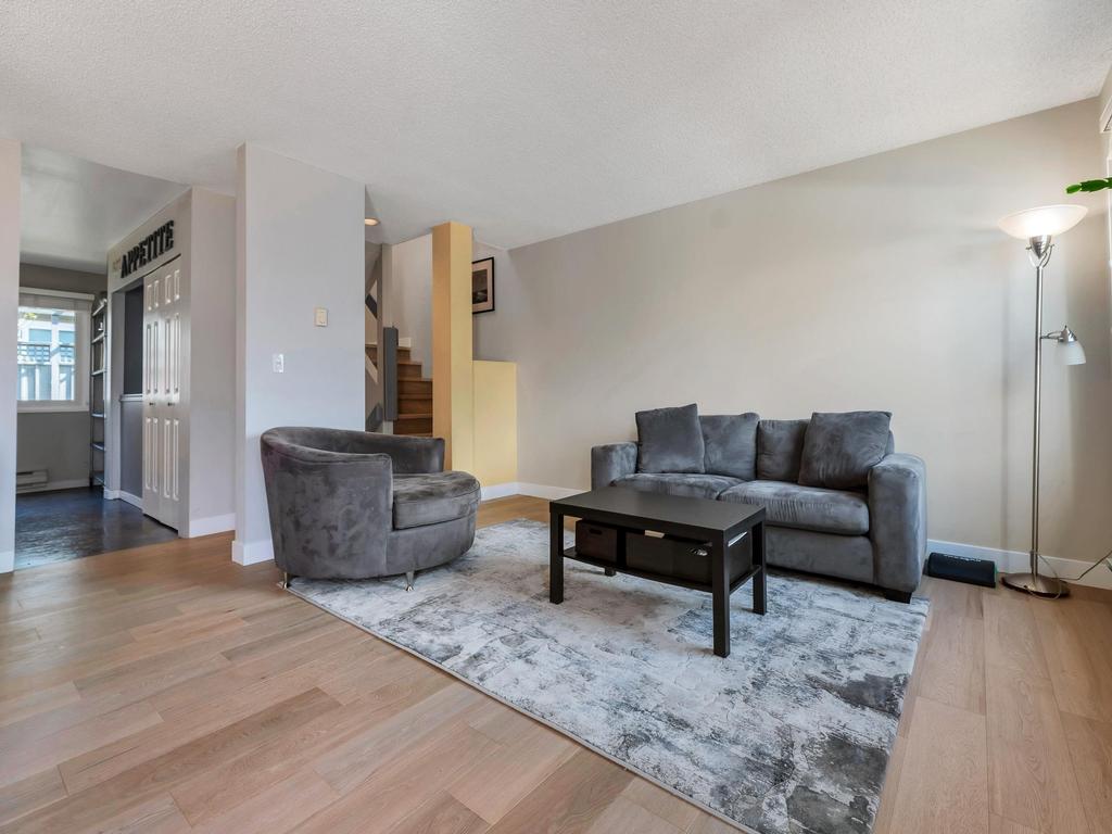 Listing Image for R3138227