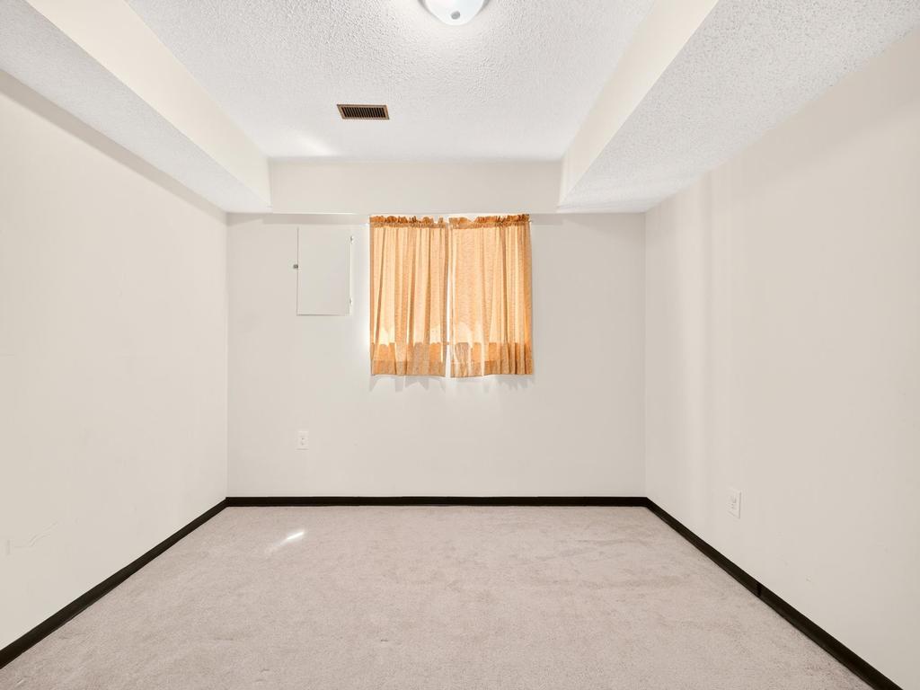 Listing Image for R3138321