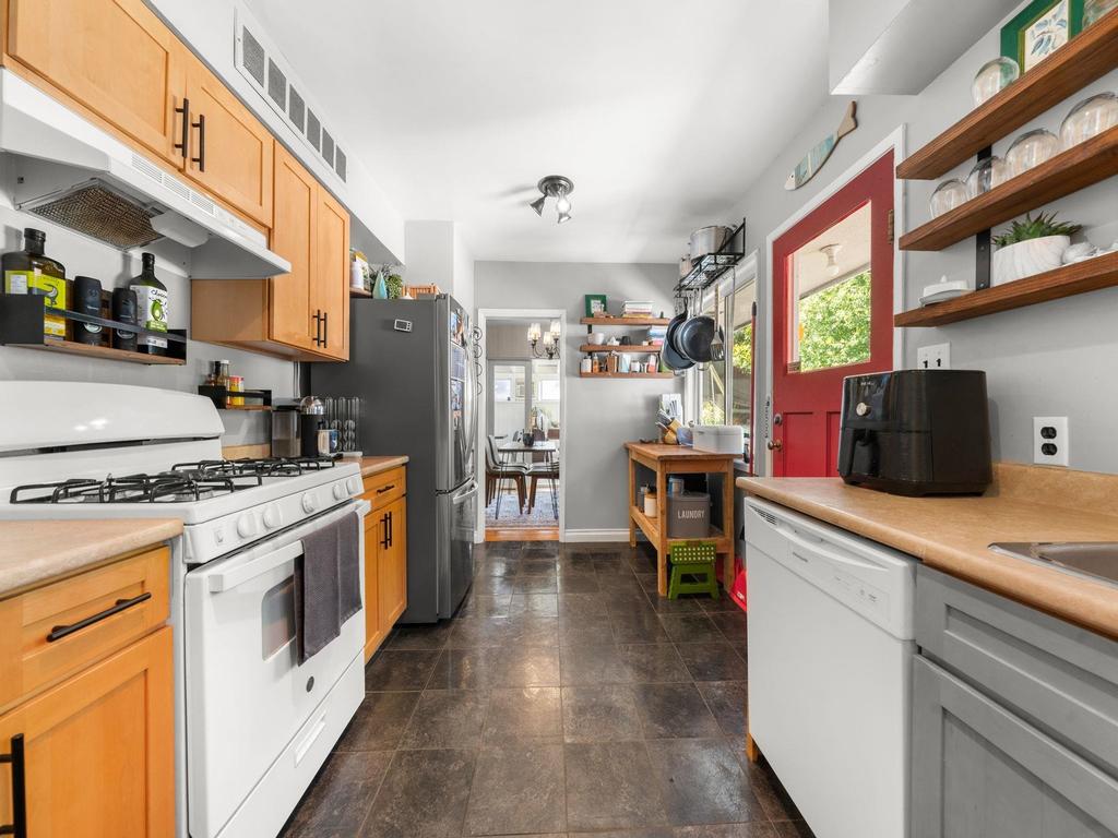Listing Image for R3140105