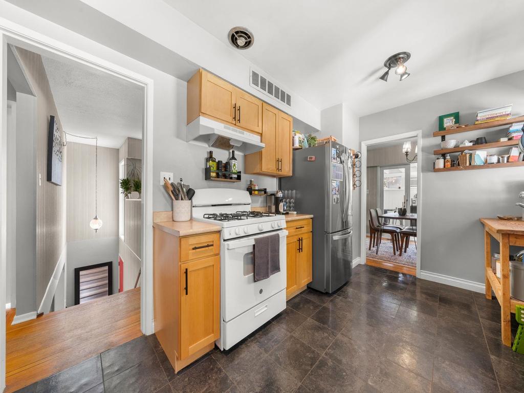 Listing Image for R3140105