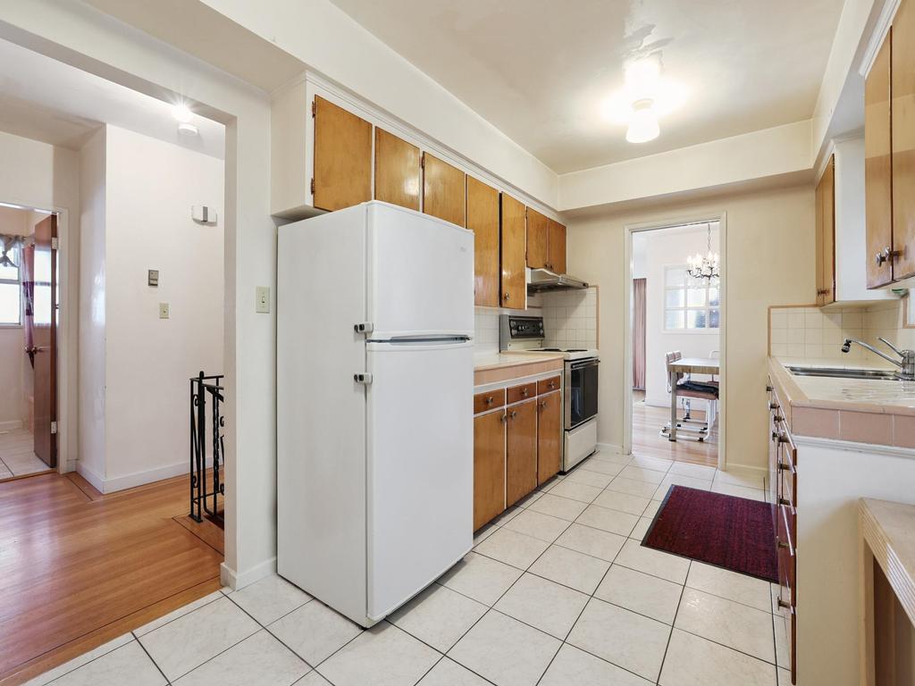 Listing Image for R3142467