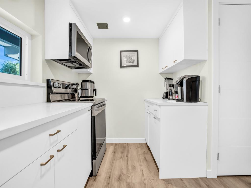 Listing Image for R3142996