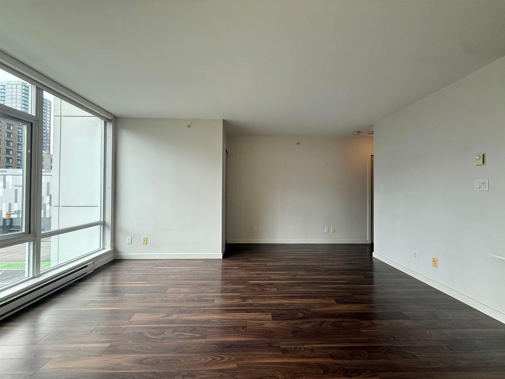 Listing Image for R3143538