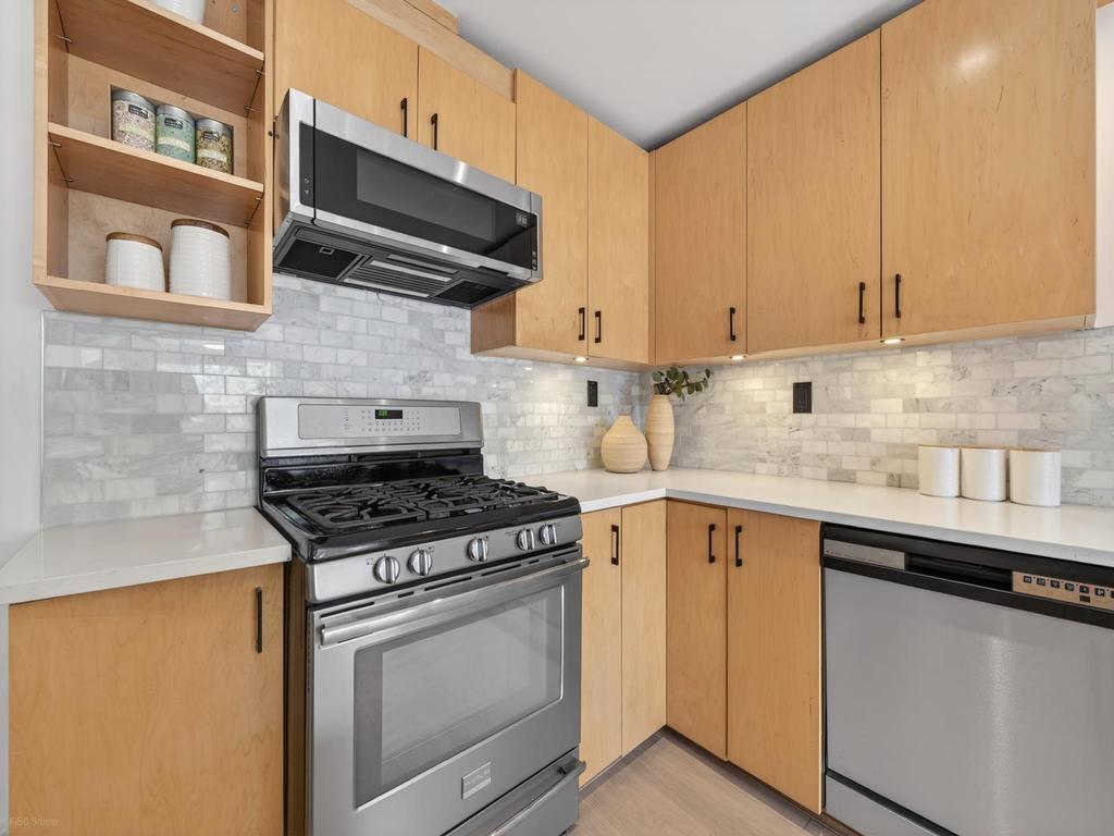 Listing Image for R3145094