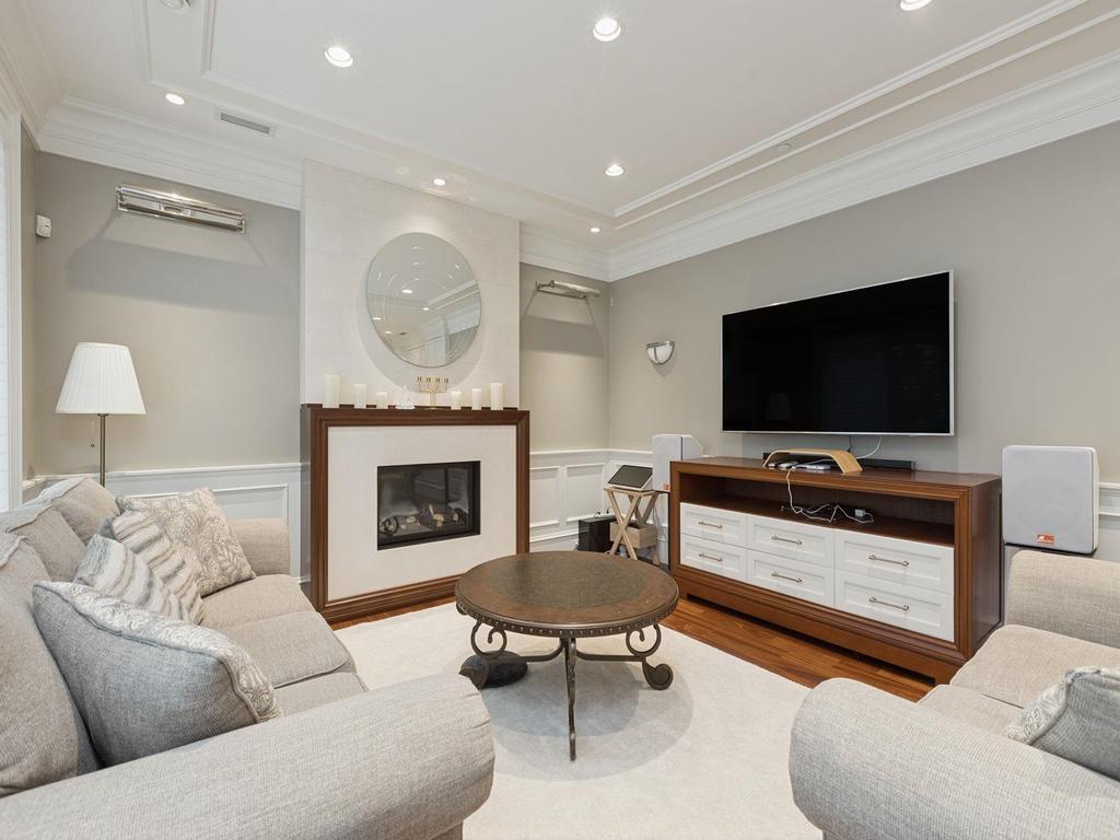 Listing Image for R3146000