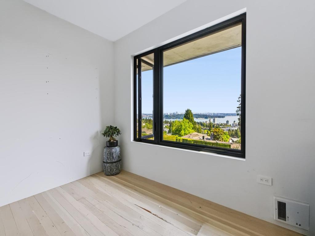 Listing Image for R3146420