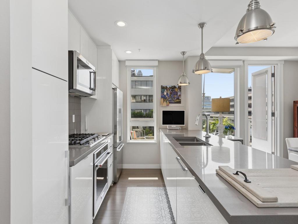 Listing Image for R3149100