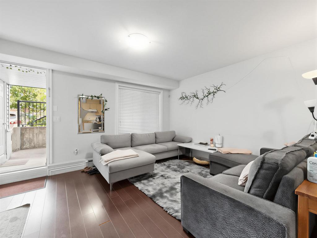Listing Image for R3150023