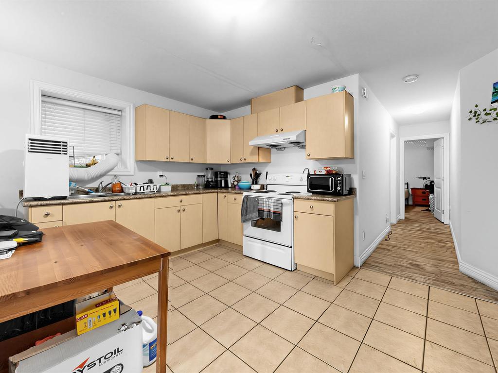 Listing Image for R3150023