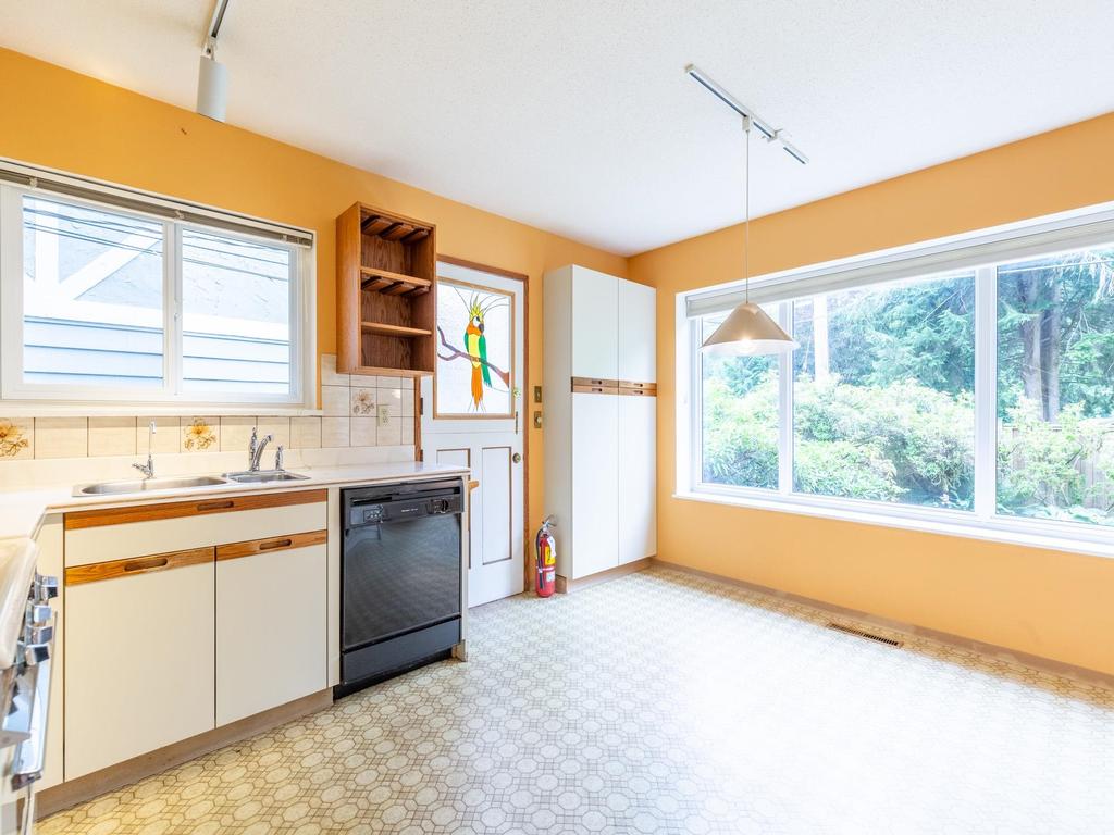 Listing Image for R3150059