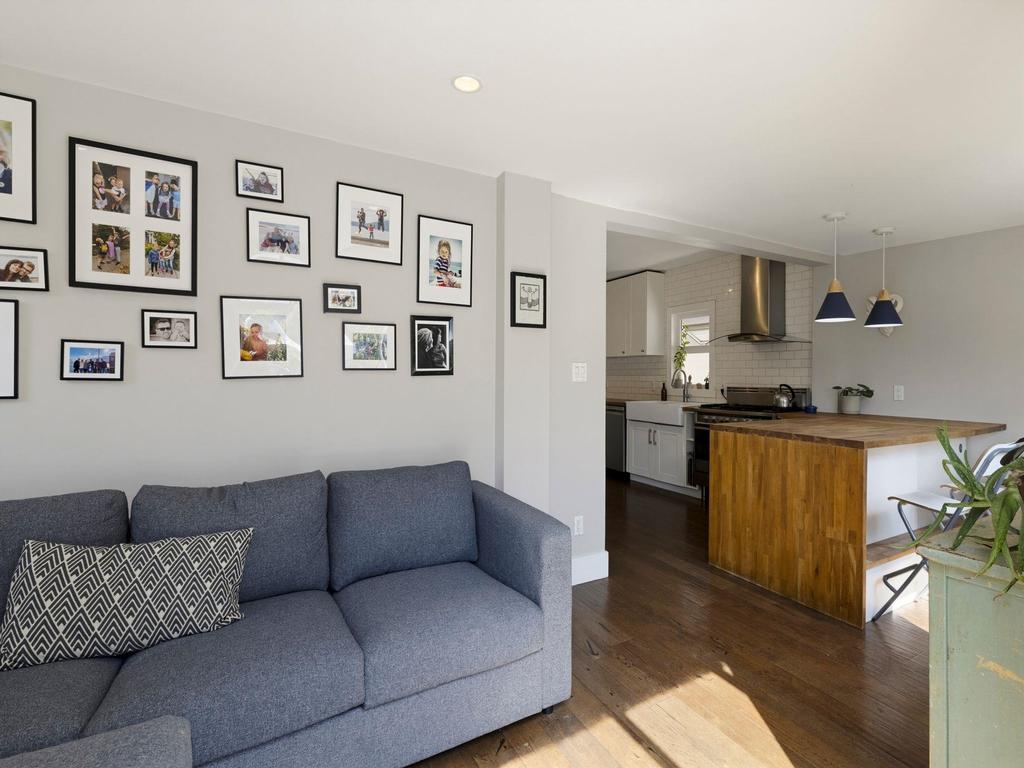 Listing Image for R3150104