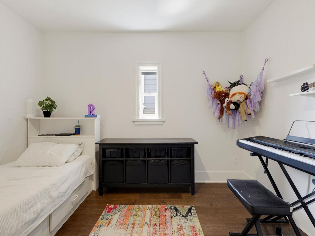 Listing Image for R3150104