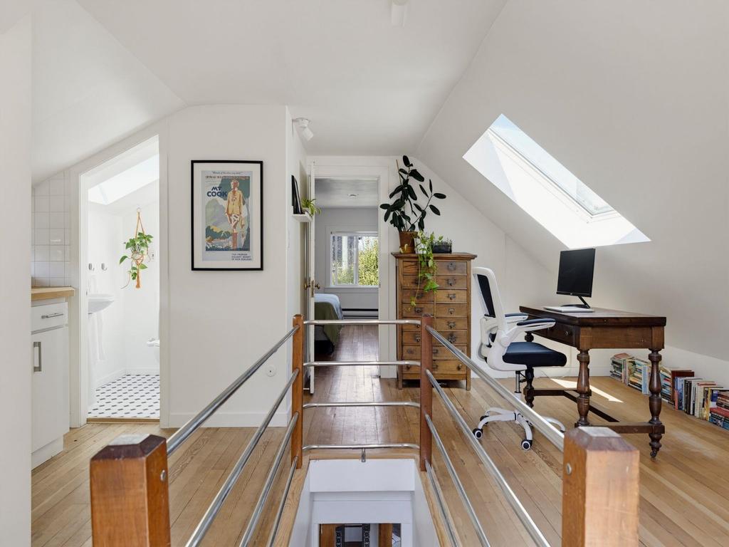 Listing Image for R3150104