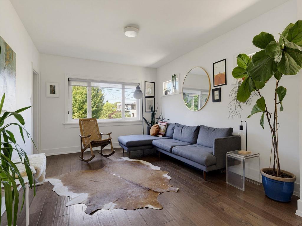 Listing Image for R3150104