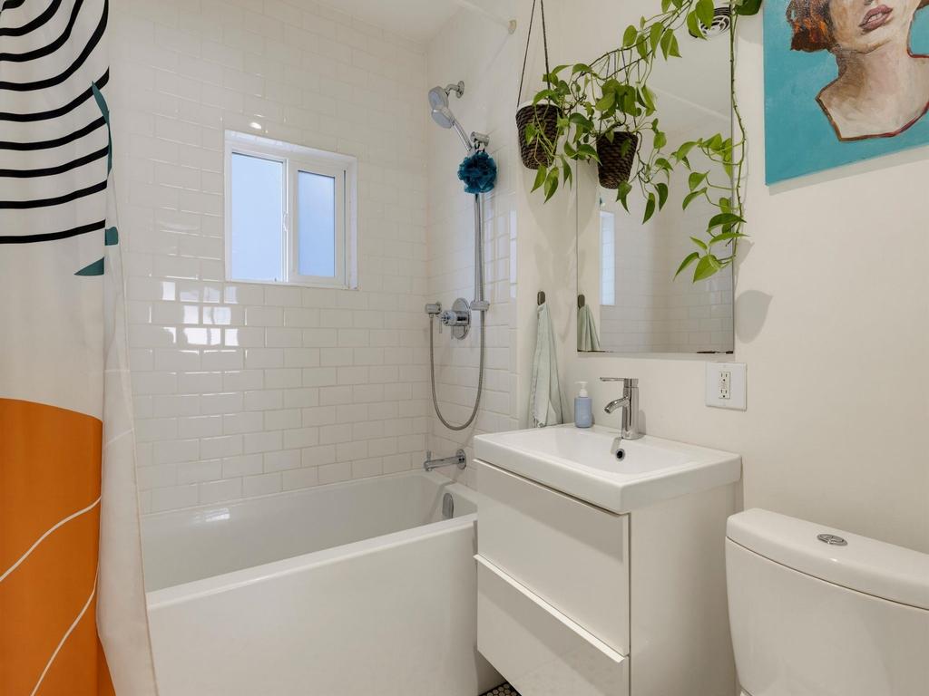 Listing Image for R3150104