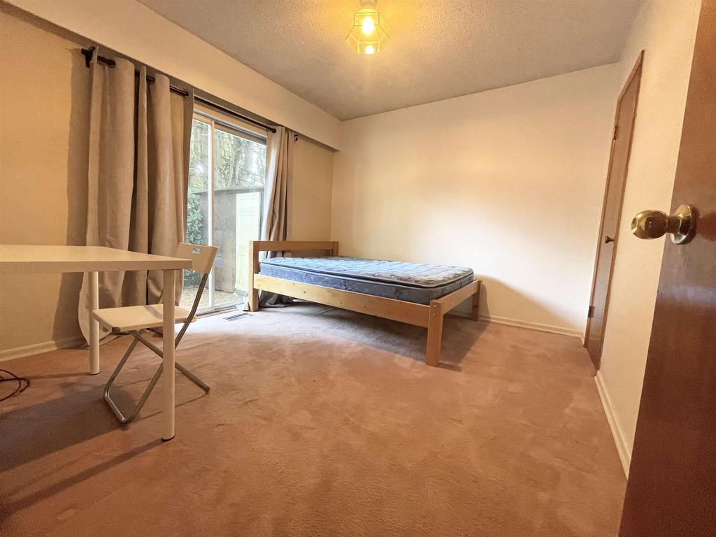 Listing Image for R3150127