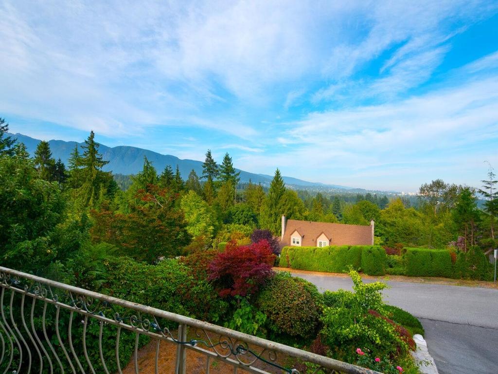 Listing Image for R3150201