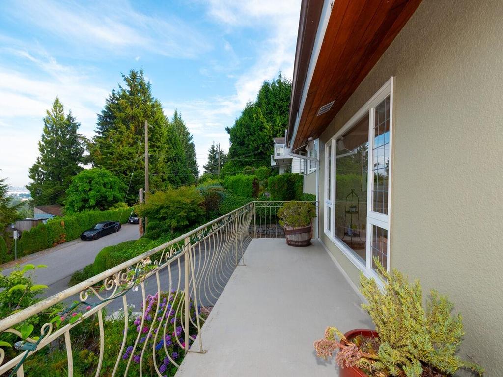 Listing Image for R3150201