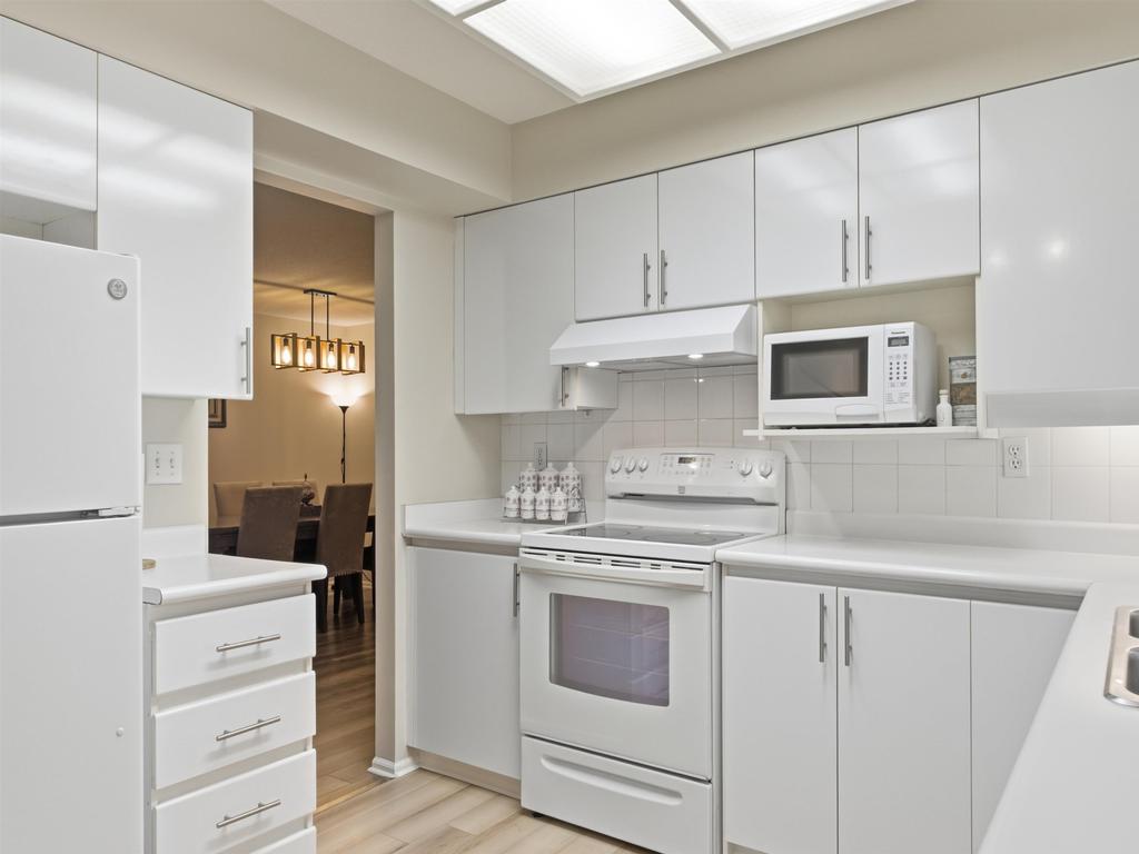 Listing Image for R3150253