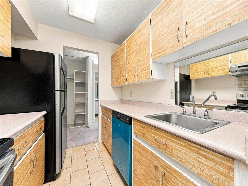 Listing Image for R3150272