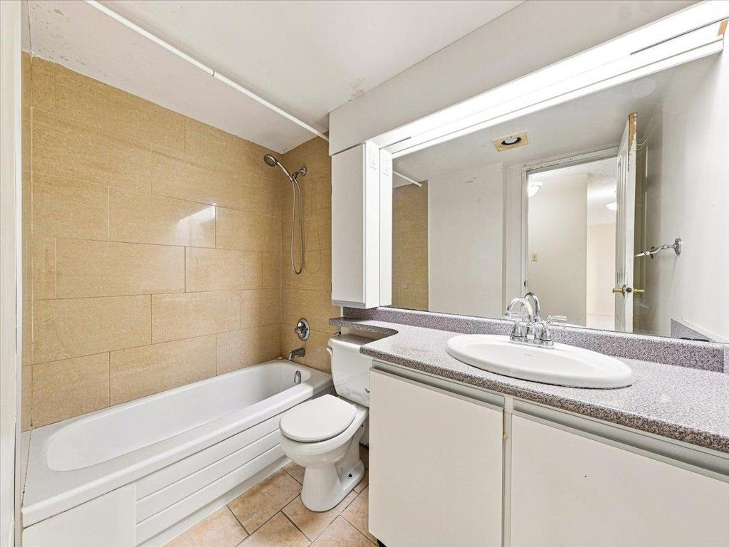 Listing Image for R3150272