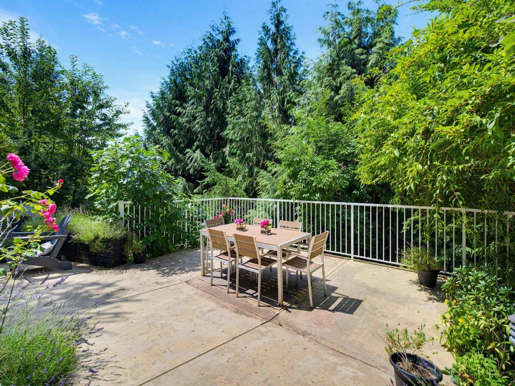 Listing Image for R3150275