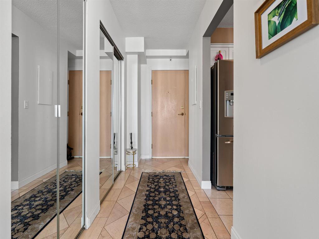 Listing Image for R3150295
