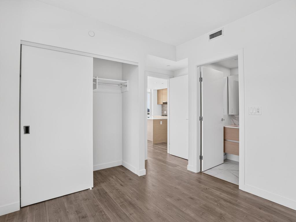 Listing Image for R3150390
