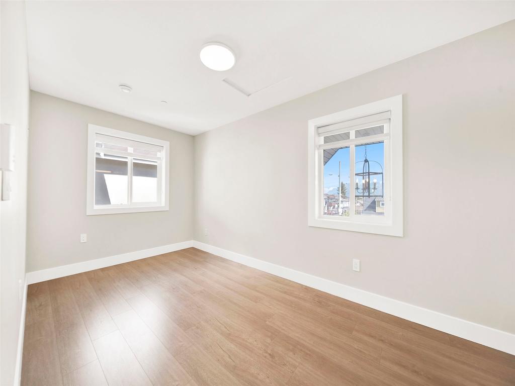 Listing Image for R3150410