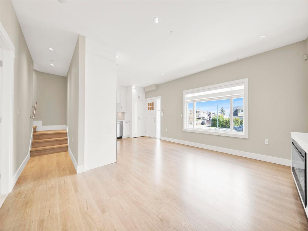 Listing Image for R3150410