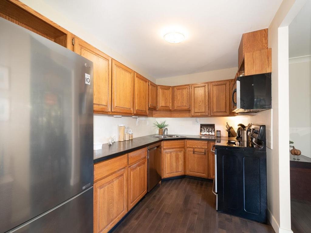 Listing Image for R3150439