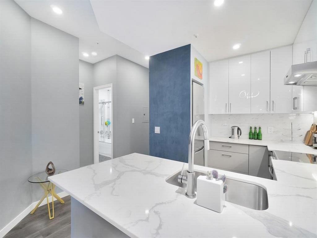 Listing Image for R3150440