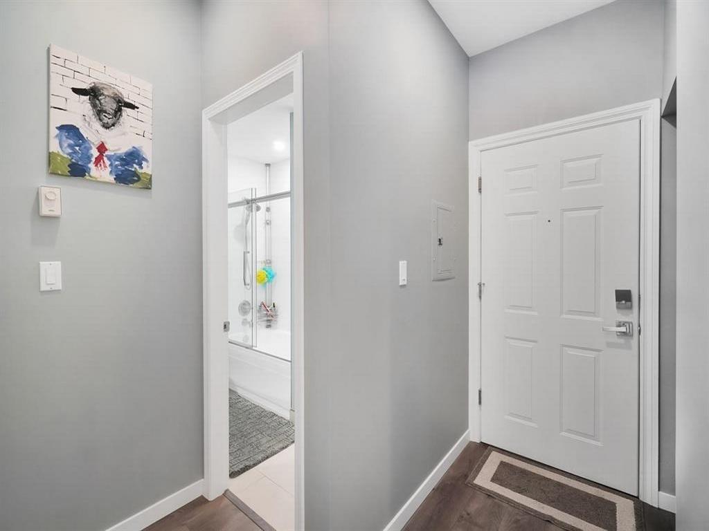 Listing Image for R3150440