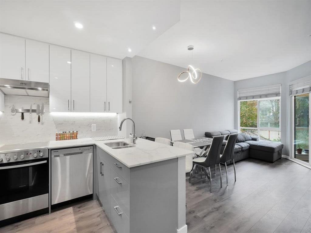 Listing Image for R3150440