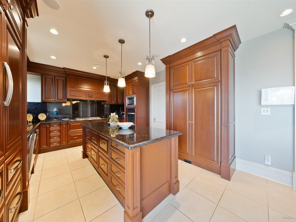 Listing Image for R3150477
