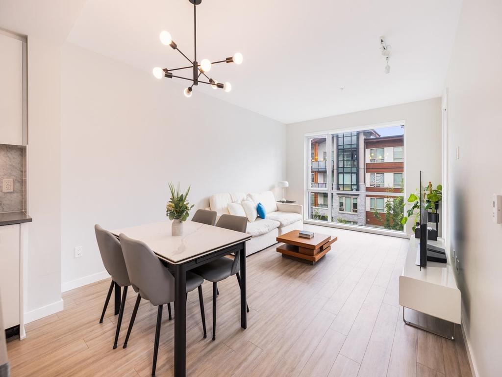 Listing Image for R3150552