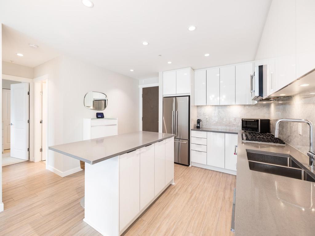Listing Image for R3150552